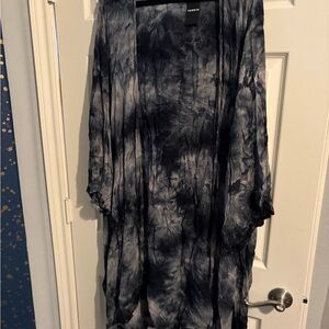 424- NWT torrid Midnight Tie-Dye Open Kimono - Blue & Gray